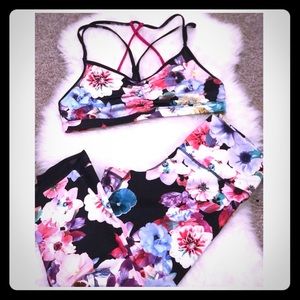 Old Navy Floral Active Wear Bundle Size Large